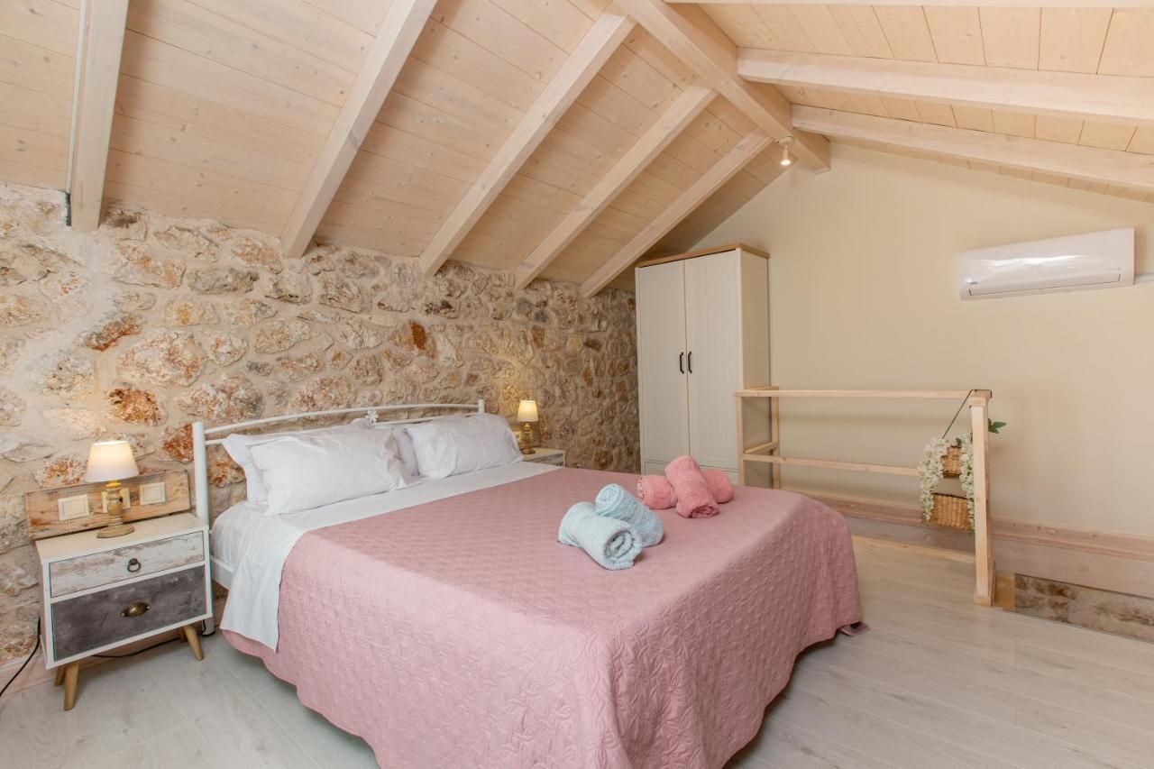 Villa Luxurious In